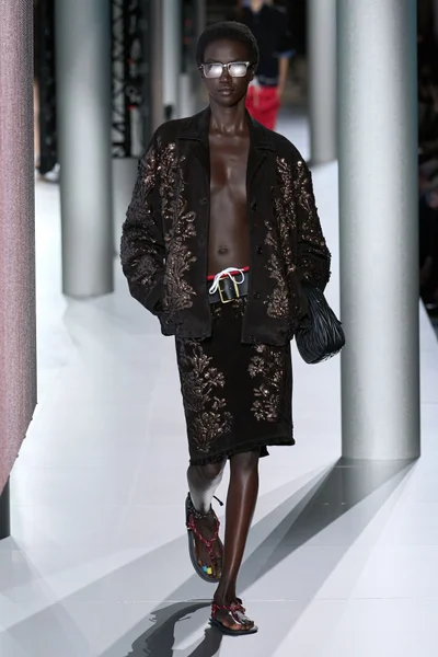 Look 59